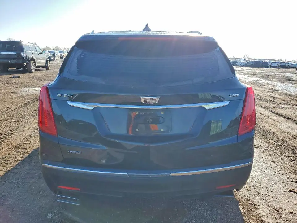 2019 CADILLAC XT5 LUXURY  