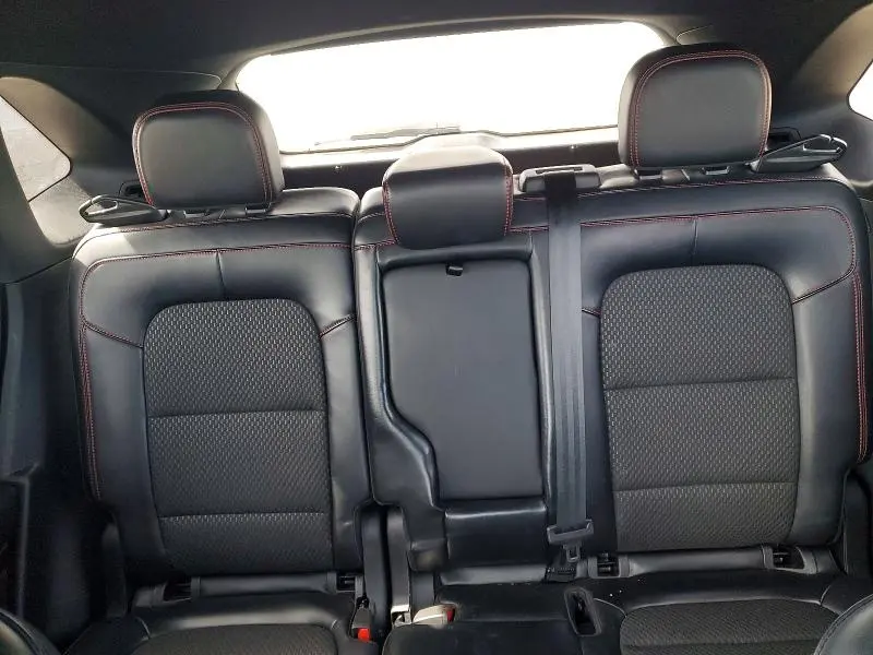 2023 FORD ESCAPE ST LINE  