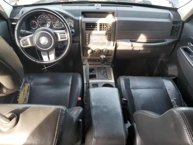 2012 JEEP LIBERTY JET  