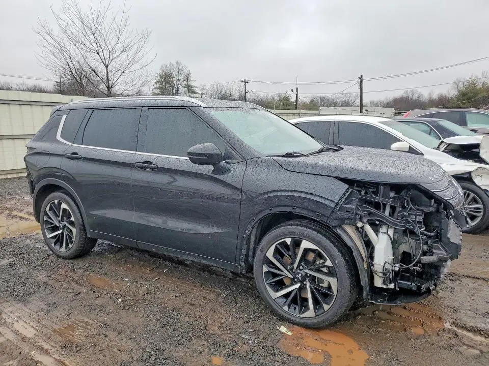 2022 MITSUBISHI OUTLANDER SEL  