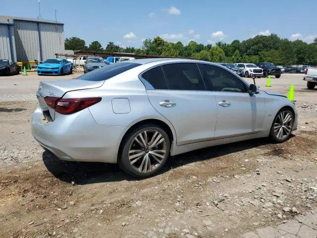 2018 INFINITI Q50 LUXE  