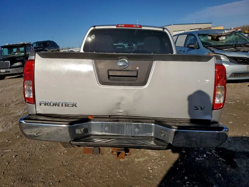 2013 NISSAN FRONTIER S  