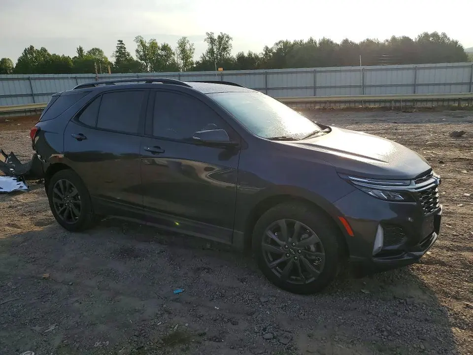 2022 CHEVROLET EQUINOX RS  
