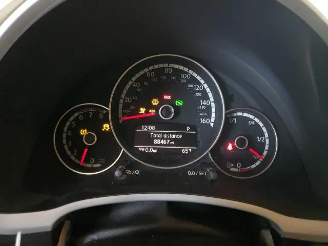 2014 VOLKSWAGEN BEETLE TURBO  