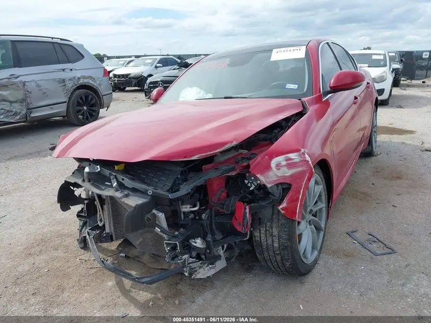 2018 ALFA ROMEO GIULIA RWD