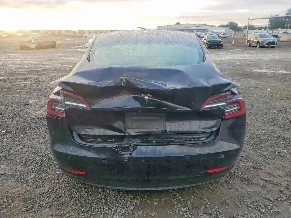2019 TESL MODEL 3   