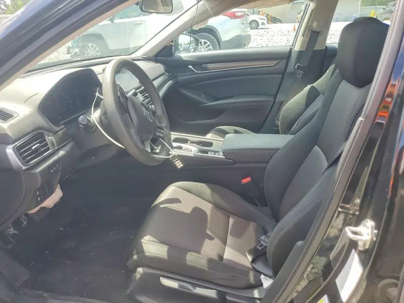 2019 HONDA ACCORD LX  