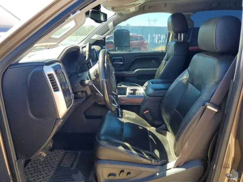 2015 GMC SIERRA K2500 SLT  