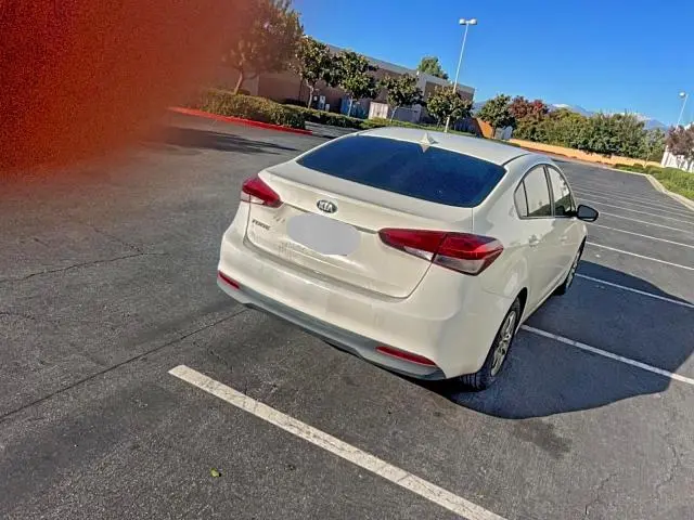 2018 KIA FORTE LX  