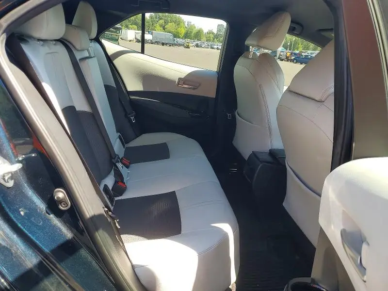 2020 TOYOTA COROLLA XSE  