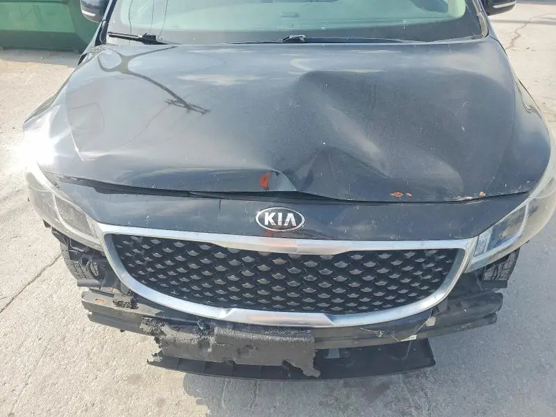 2016 KIA SEDONA LX  