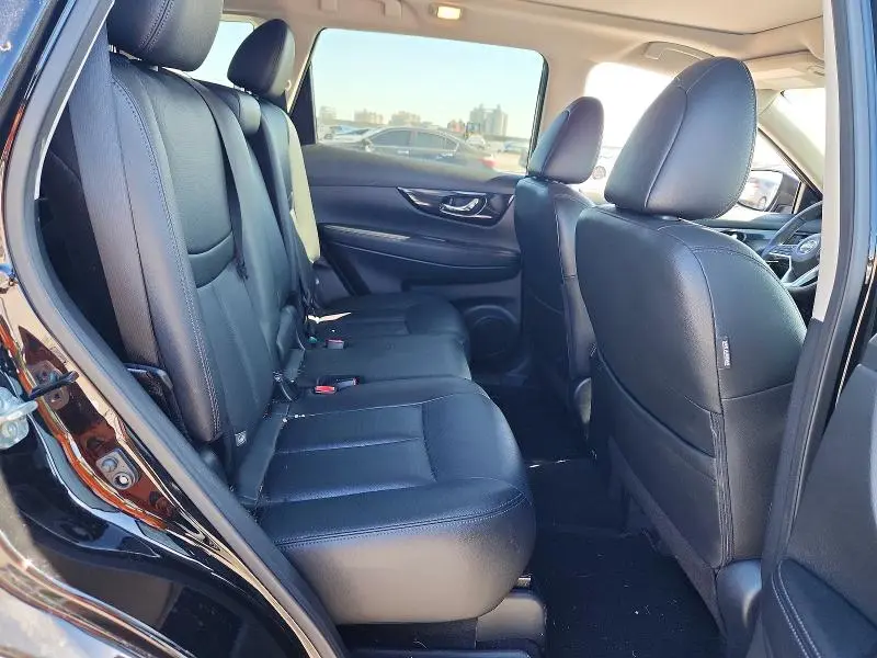 2020 NISSAN ROGUE S  