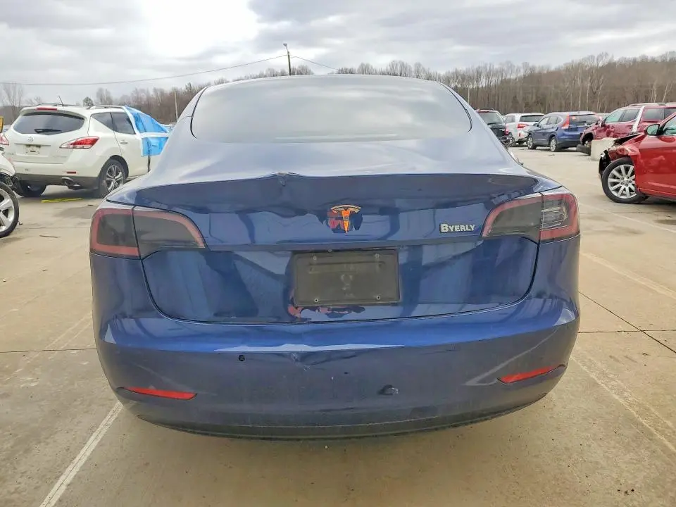 2021 TESLA MODEL 3   