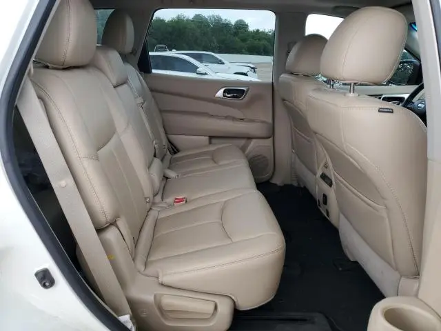 2016 NISSAN PATHFINDER S  