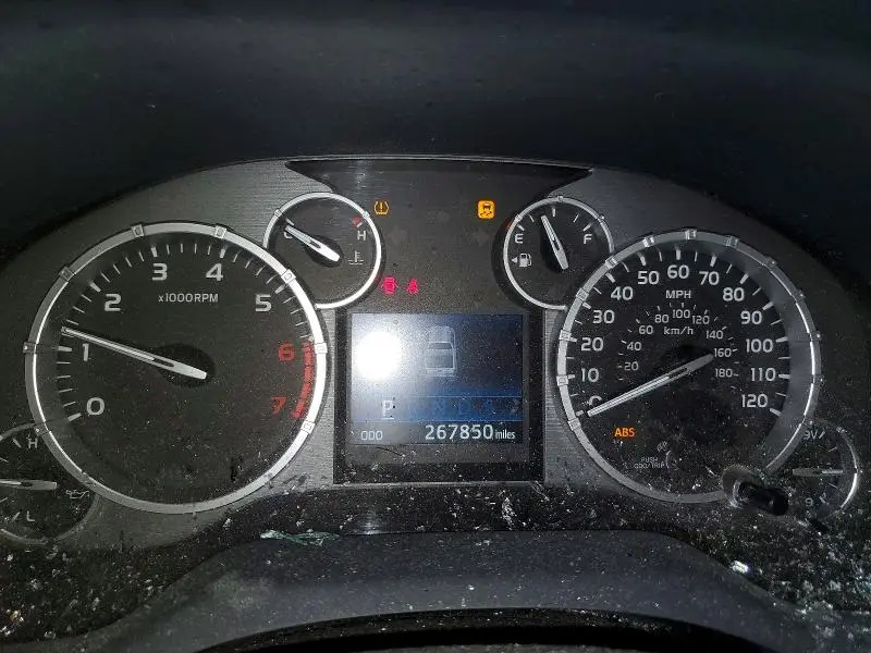 2014 TOYOTA TUNDRA CREWMAX SR5  