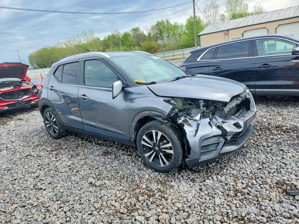 2019 NISSAN KICKS SV  