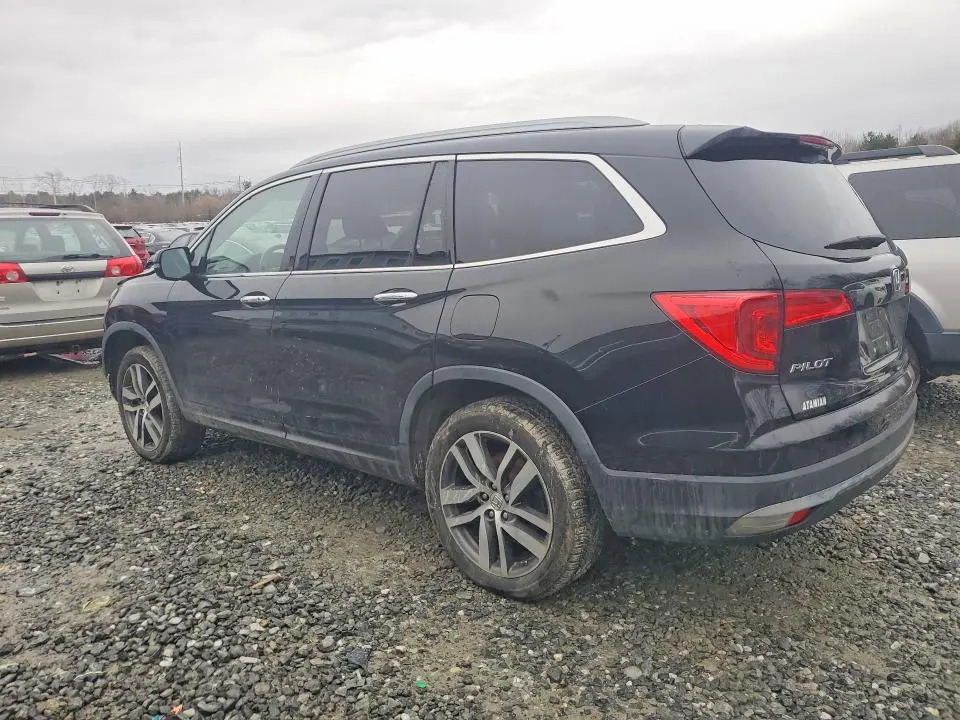 2017 HONDA PILOT TOURING  