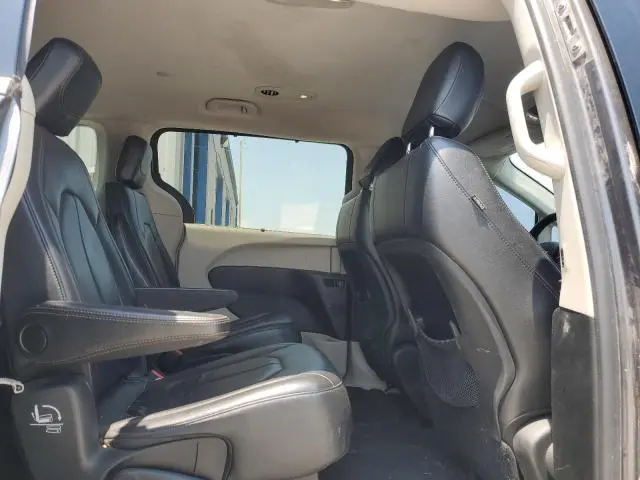 2017 CHRYSLER PACIFICA TOURING L