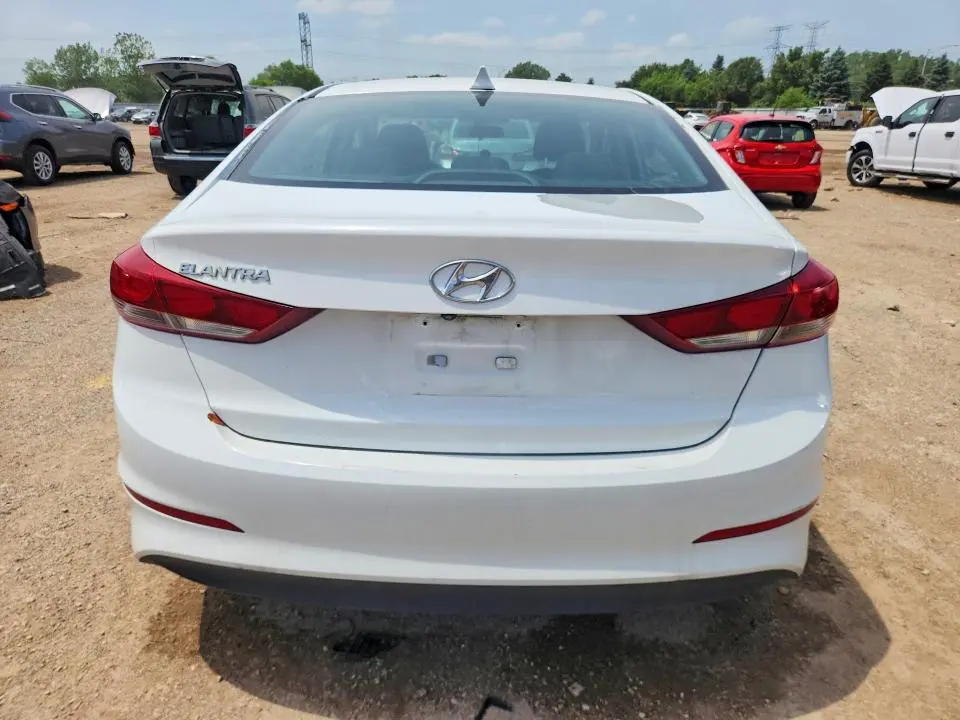 2018 HYUNDAI ELANTRA SEL  