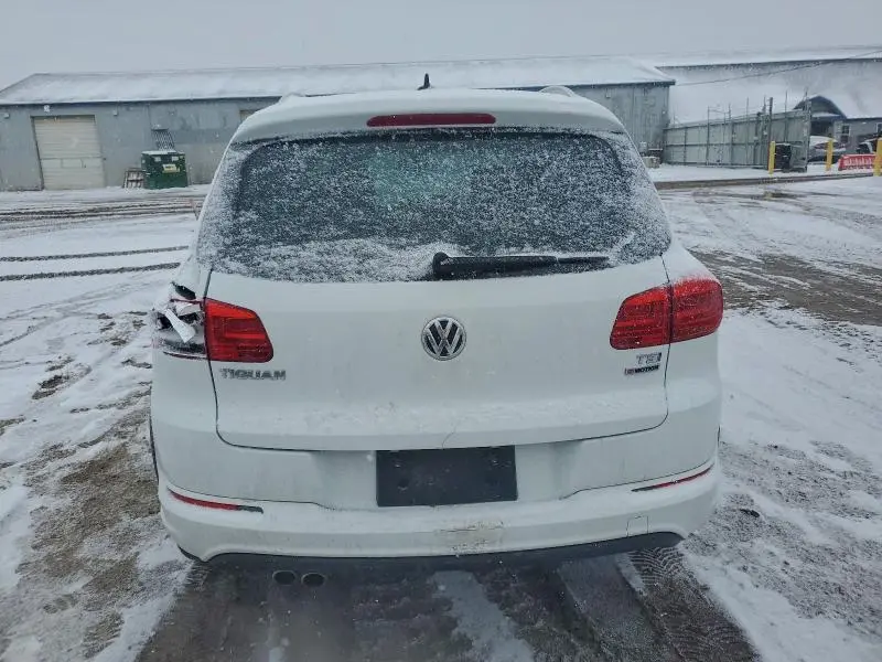 2017 VOLKSWAGEN TIGUAN SPORT  