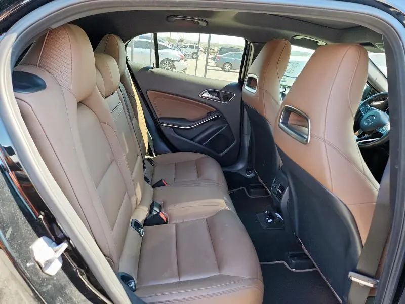 2018 MERCEDES-BENZ GLA 250  