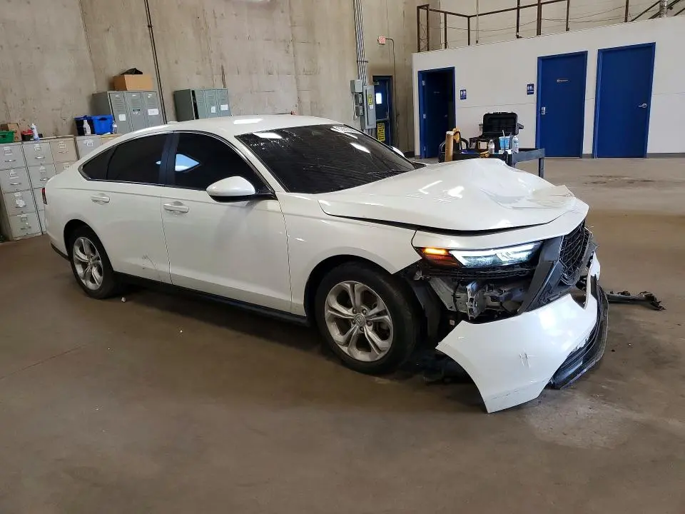 2024 HONDA ACCORD LX  