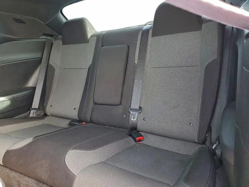 2015 DODGE CHALLENGER SXT  