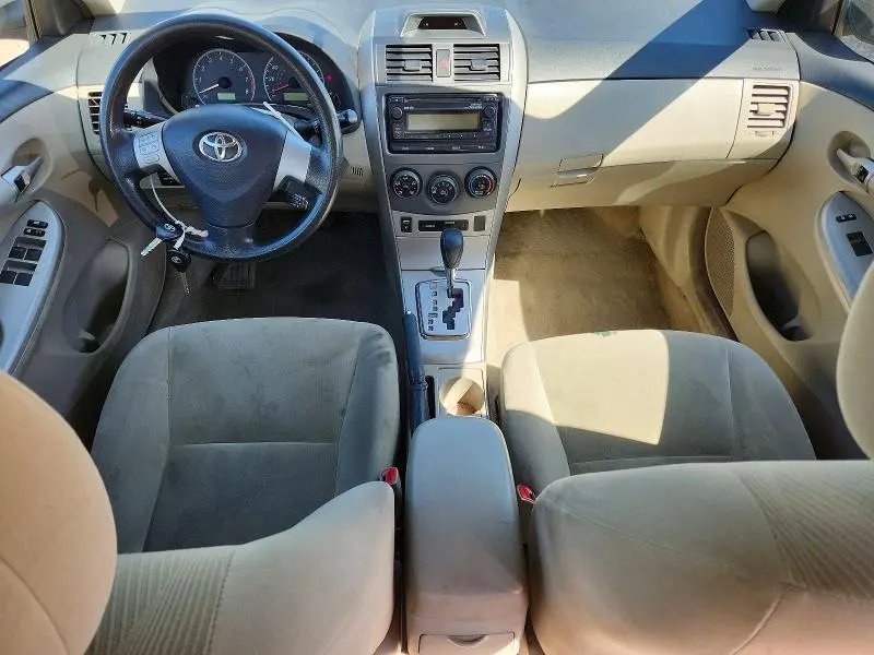 2012 TOYOTA COROLLA LE  