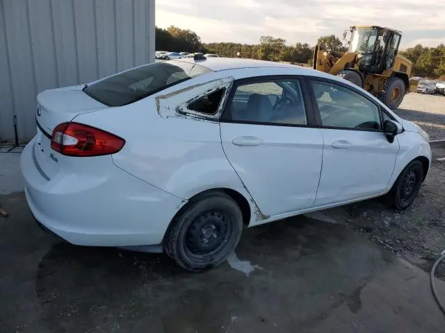 2013 FORD FIESTA SE  