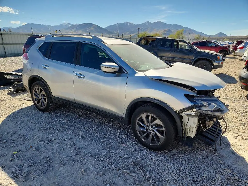 2016 NISSAN ROGUE SL  