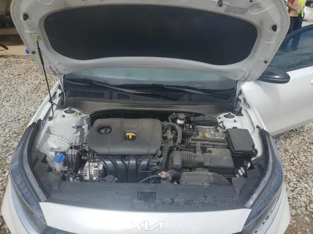 2023 KIA FORTE GT LINE  