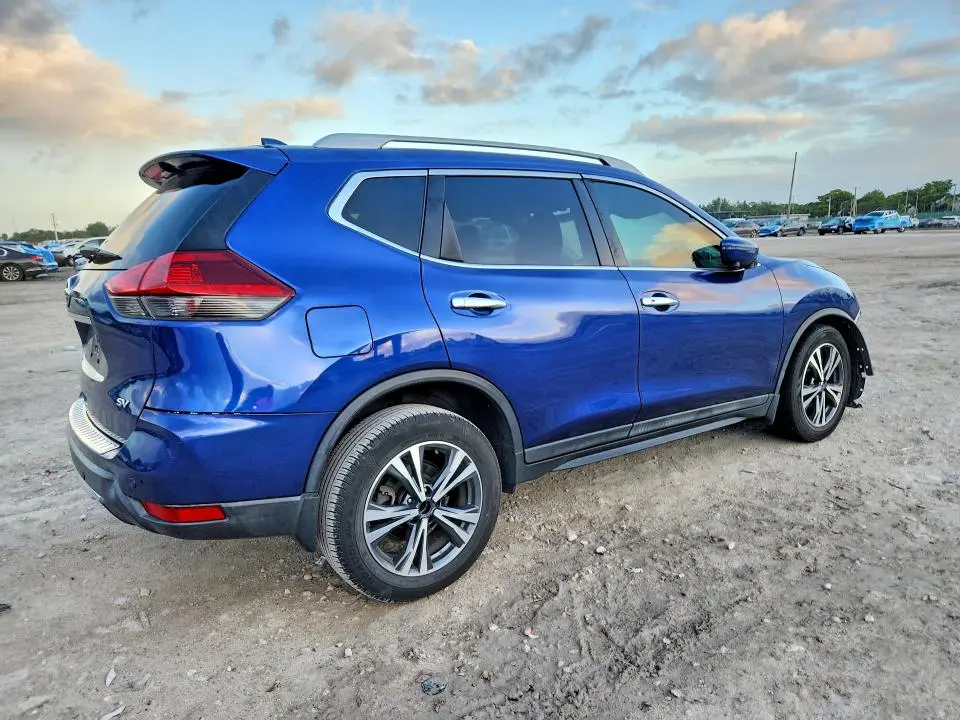 2019 NISSAN ROGUE SV  