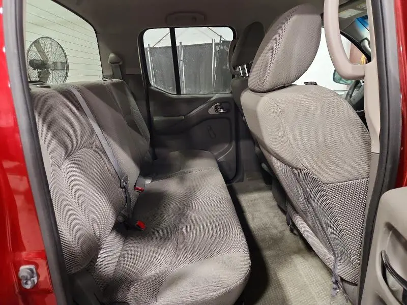 2016 NISSAN FRONTIER S  