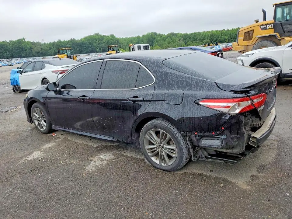 2018 TOYOTA CAMRY LE  