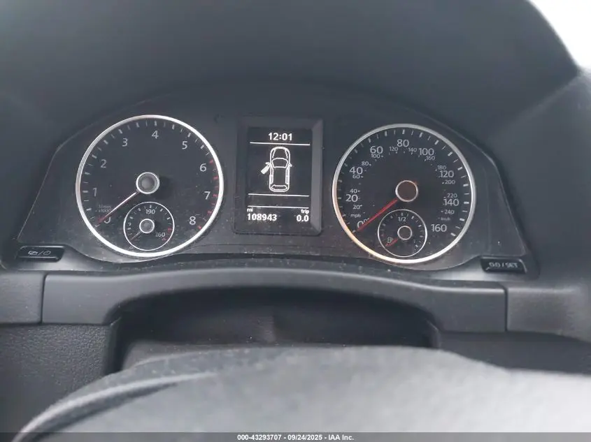 2016 VOLKSWAGEN TIGUAN S