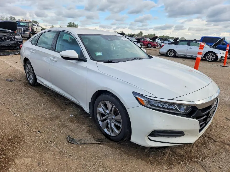 2018 HONDA ACCORD LX  