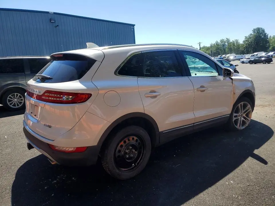 2015 LINCOLN MKC   