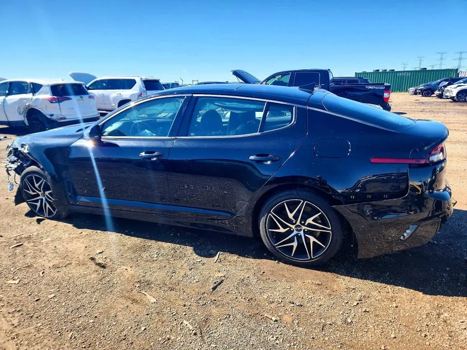 2022 KIA STINGER GT LINE  