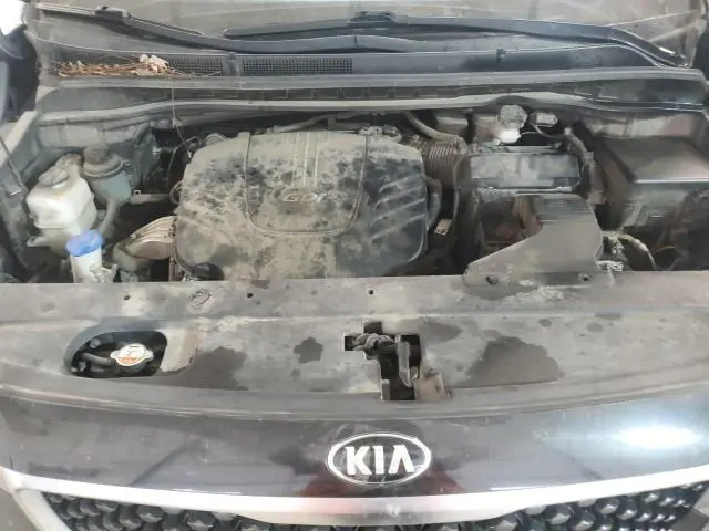 2017 KIA SEDONA LX  