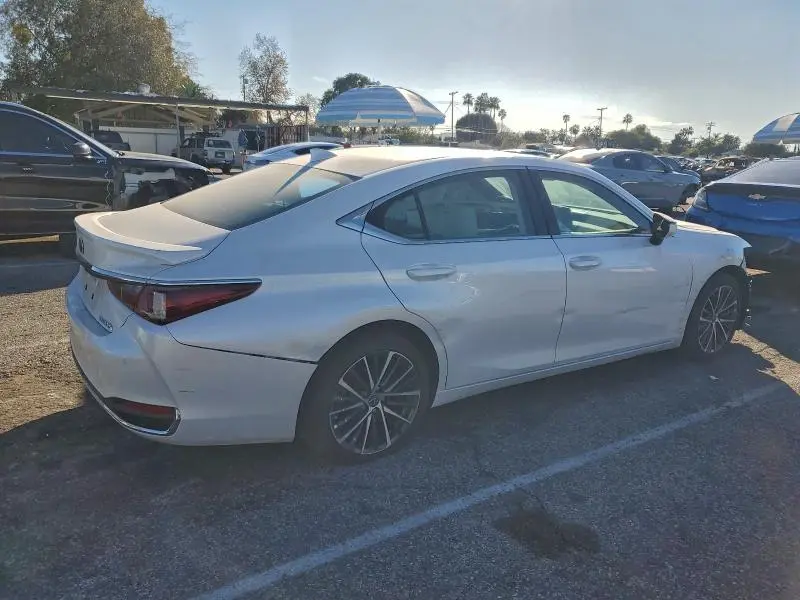 2024 LEXUS ES 300H BASE  