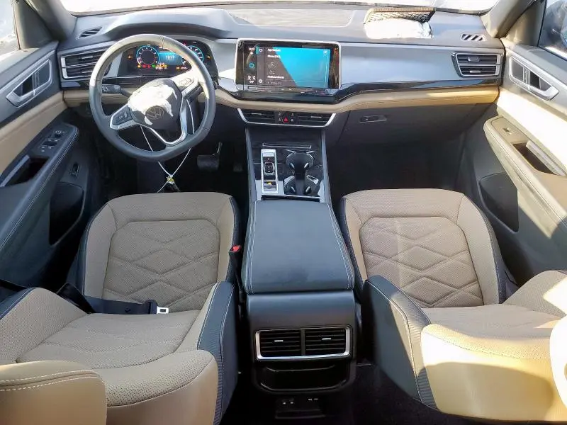 2024 VOLKSWAGEN ATLAS CROSS SPORT SE  