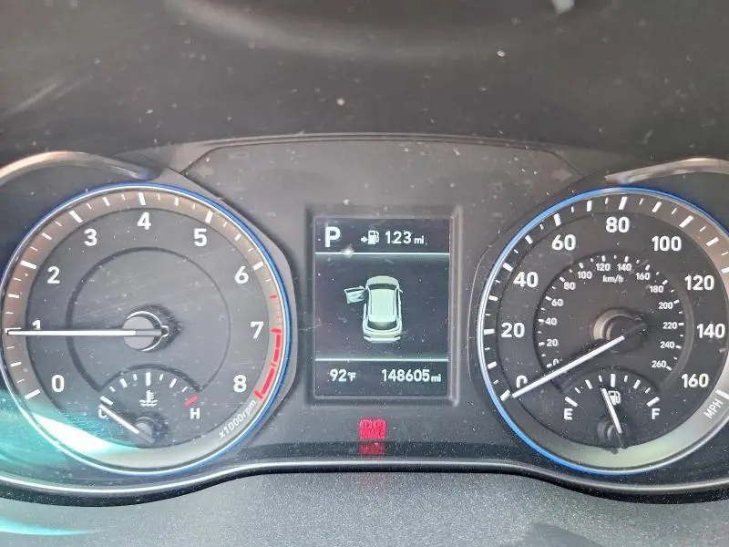 2018 HYUNDAI KONA SE  