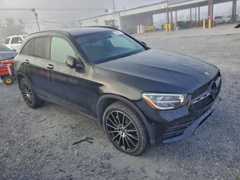 2022 MERCEDES-BENZ GLC 300  