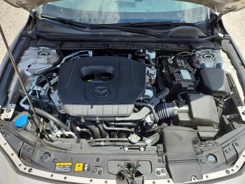 2025 MAZDA 3 PREFERRED  