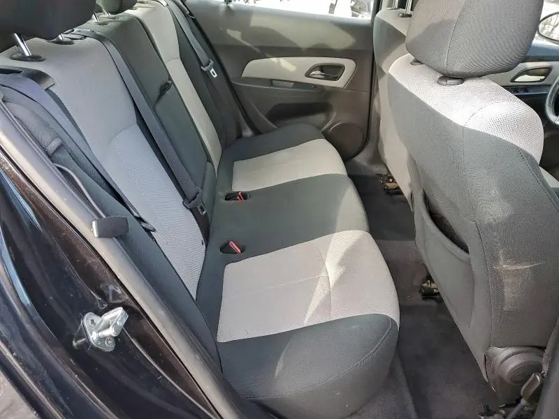 2011 CHEVROLET CRUZE LS  