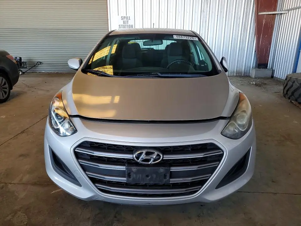 2017 HYUNDAI ELANTRA GT BASE  