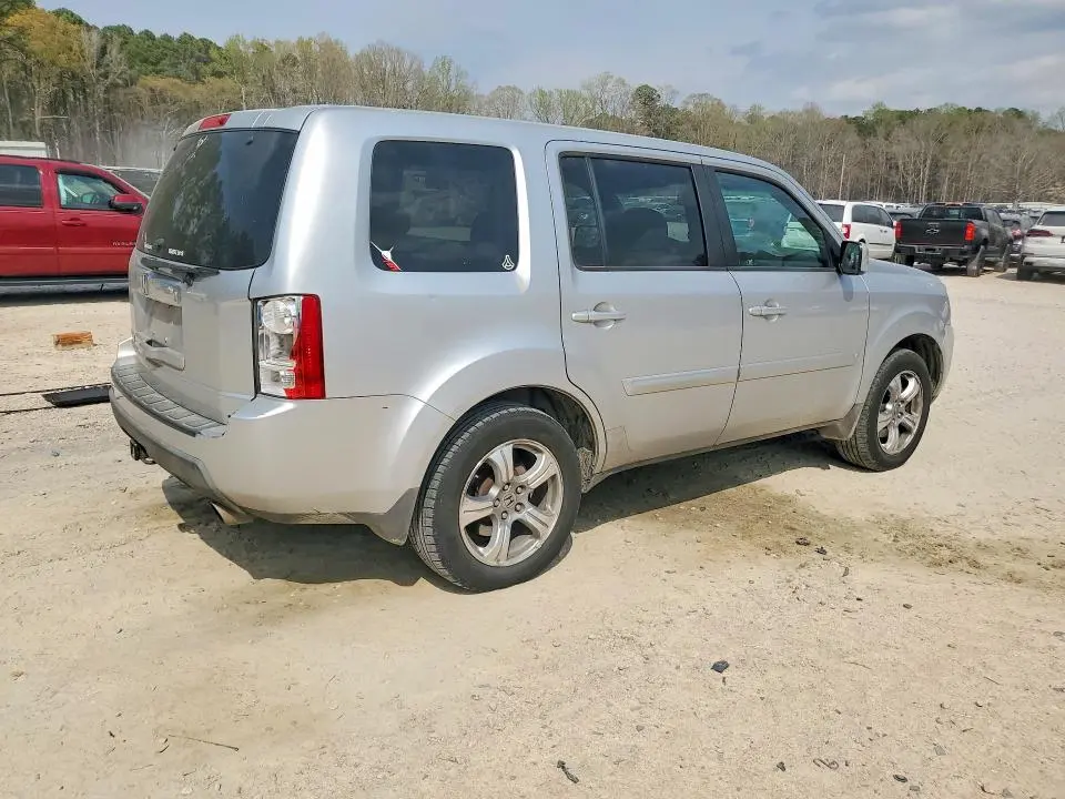 2011 HONDA PILOT EXLN  