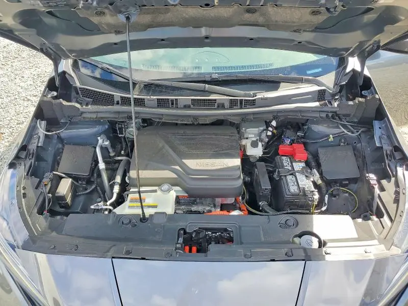2024 NISSAN LEAF S  