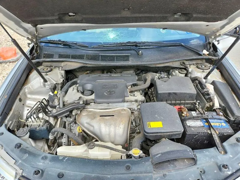 2014 TOYOTA CAMRY LE  
