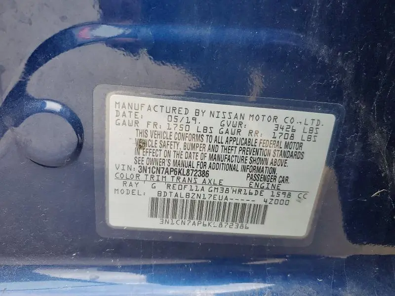 2019 NISSAN VERSA SV  